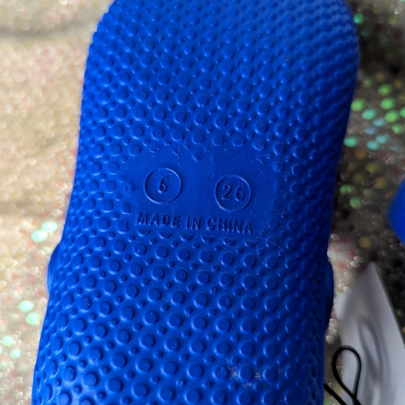 PJ masks kids clogs blue size 6 - Picture 3 of 7